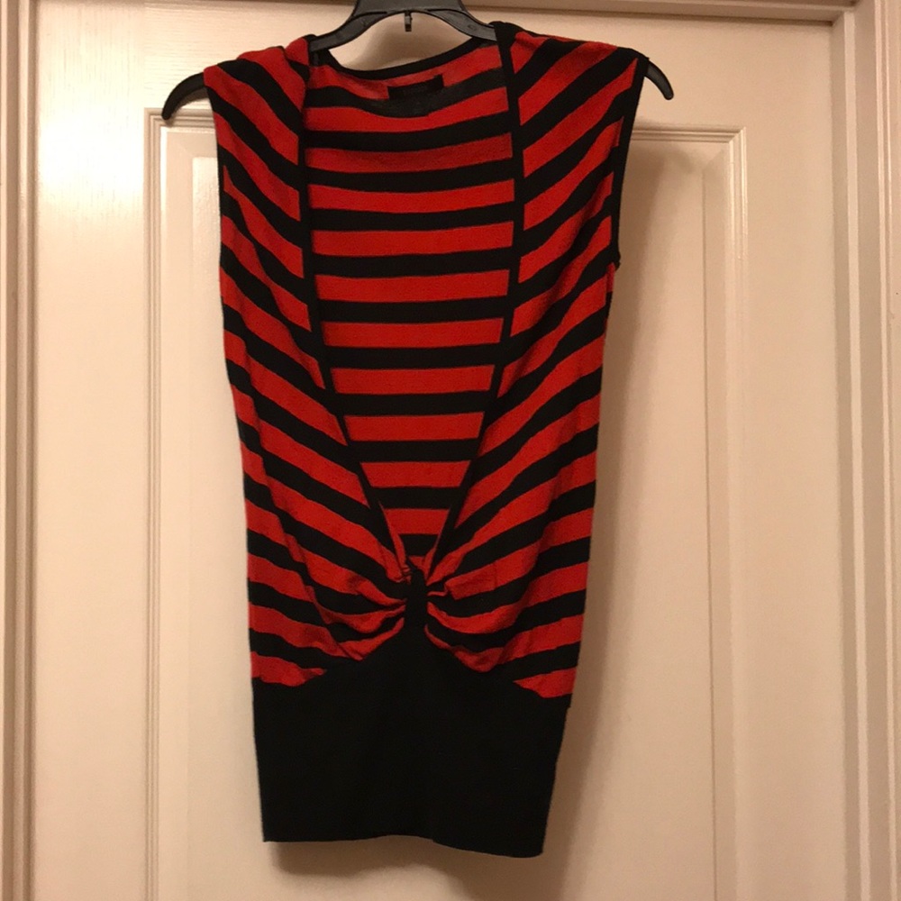 Plunge Top